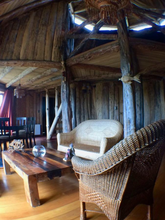 Cabanas Los Cochiponis * Castro